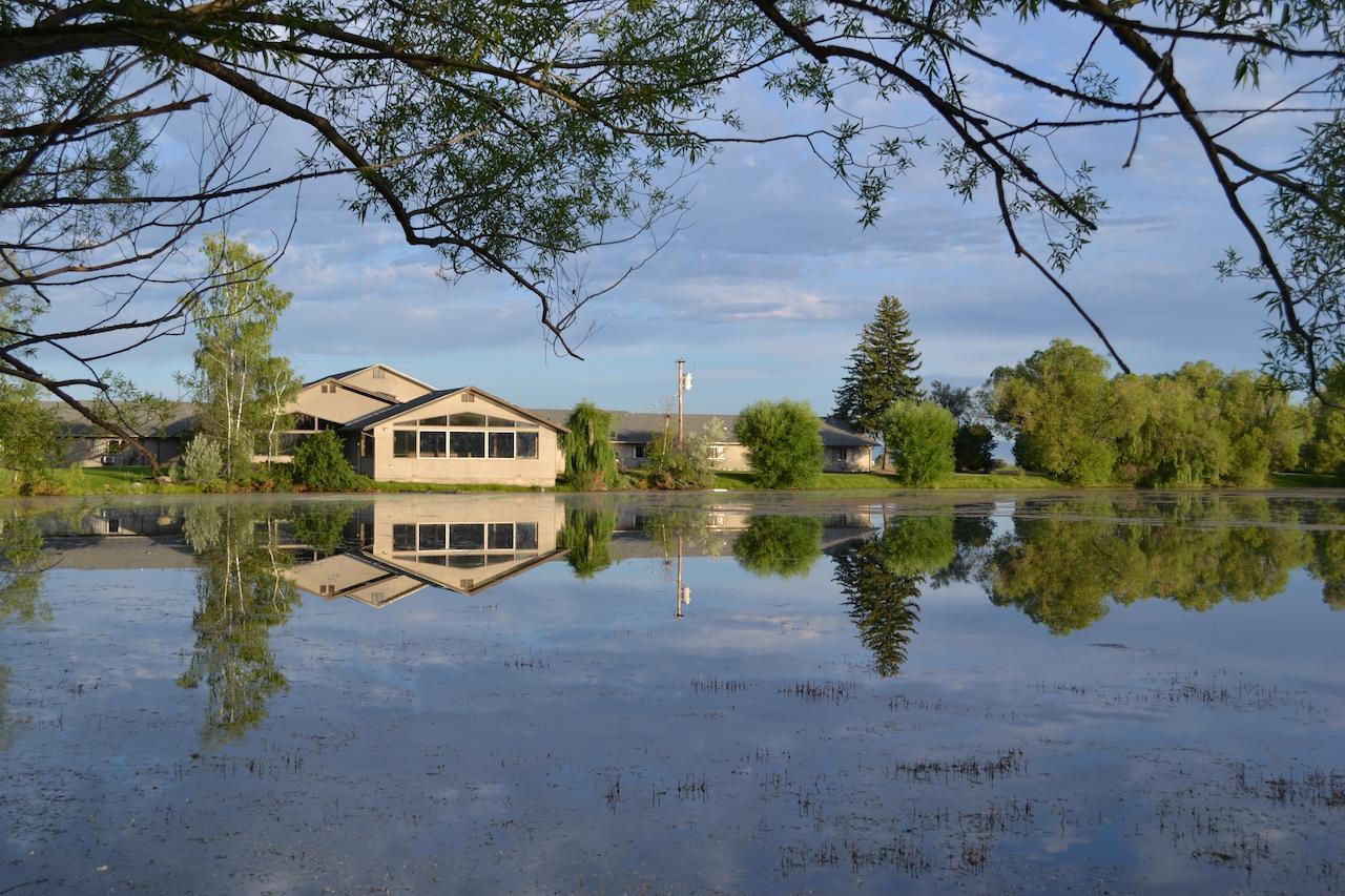 Ninepipes Lodge Polson Exterior photo