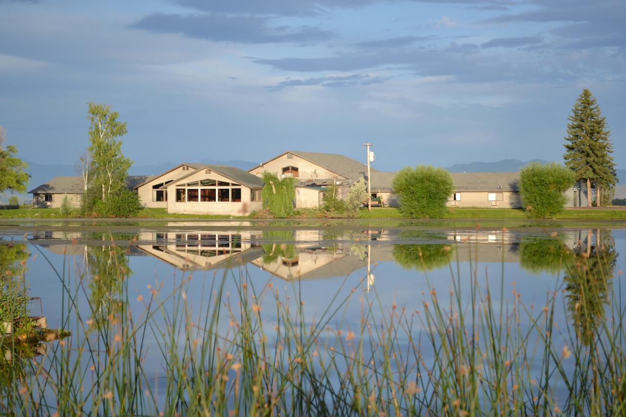 Ninepipes Lodge Polson Exterior photo